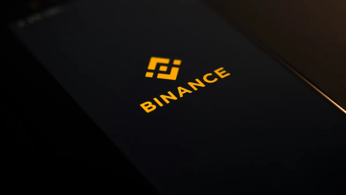 Binance investigating cyber security incident, freezes deposits and withdrawals